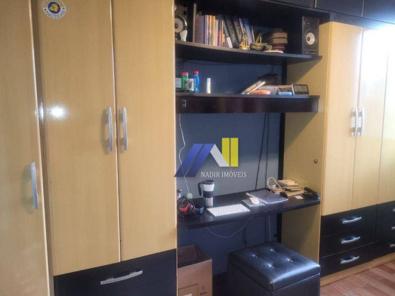 Imagem Apartamento com 3 Quartos à Venda, 130 m² em Centro - Pouso Alegre Imagem Apartamento com 3 Quartos à Venda, 130 m² em Centro - Pouso Alegre