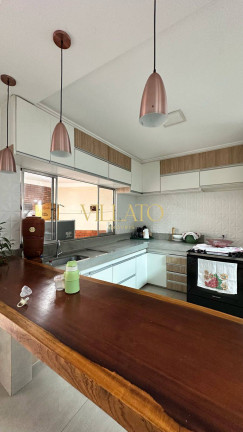 Imagem Sobrado com 6 Quartos à Venda, 420 m² em São Francisco - Goiânia Imagem Sobrado com 6 Quartos à Venda, 420 m² em São Francisco - Goiânia