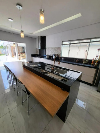 Imagem Casa com 4 Quartos à Venda, 530 m² em Setor Habitacional Vicente Pires - Brasília Imagem Casa com 4 Quartos à Venda, 530 m² em Setor Habitacional Vicente Pires - Brasília