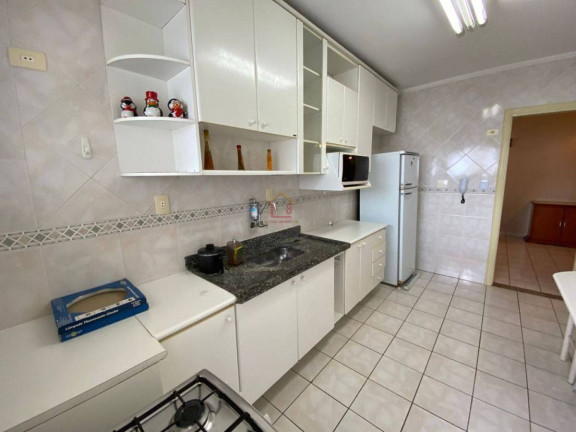 Imagem Apartamento com 2 Quartos à Venda, 62 m²