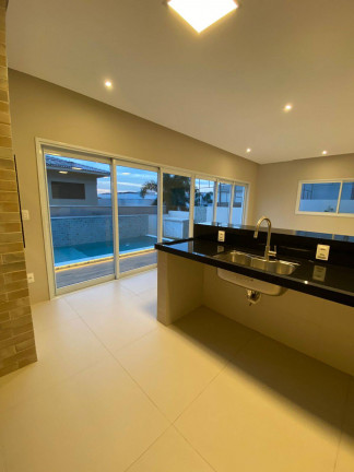 Imagem Casa com 4 Quartos à Venda,  em Santa Rosa - Cuiabá