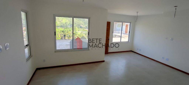 Imagem Casa com 4 Quartos à Venda, 200 m² em Vargem Grande - Teresópolis