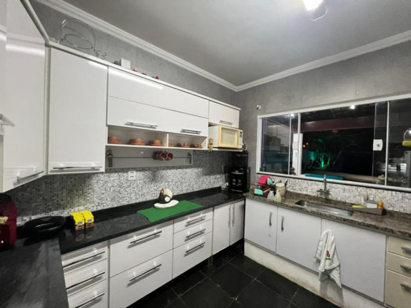 Imagem Casa com 3 Quartos à Venda, 273 m² em Vila Souto - Bauru Imagem Casa com 3 Quartos à Venda, 273 m² em Vila Souto - Bauru