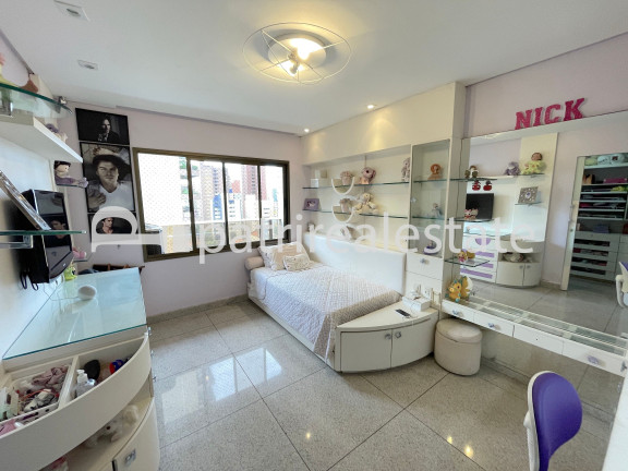 Imagem Apartamento com 5 Quartos à Venda, 300 m² em Meireles - Fortaleza Imagem Apartamento com 5 Quartos à Venda, 300 m² em Meireles - Fortaleza