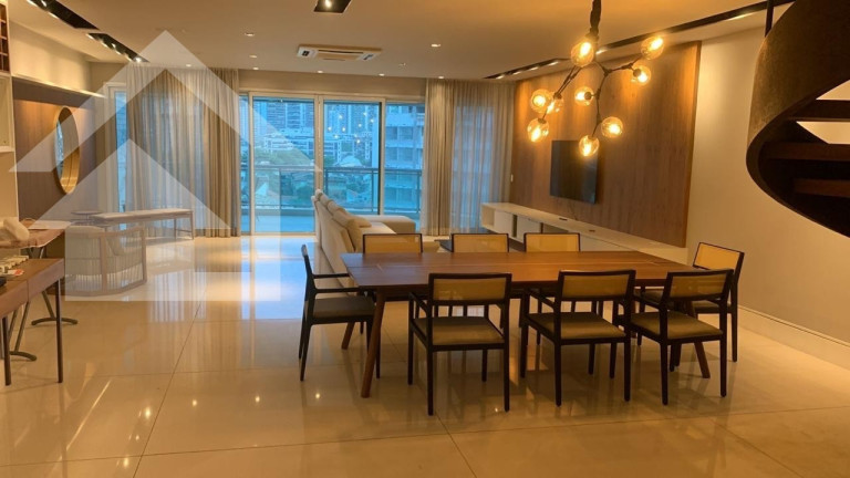 Imagem Cobertura com 3 Quartos à Venda, 580 m² em Barra Da Tijuca - Rio De Janeiro