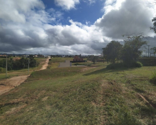 Imagem Terreno à Venda, em Ninho Verde 2 - Pardinho Imagem Terreno à Venda, em Ninho Verde 2 - Pardinho