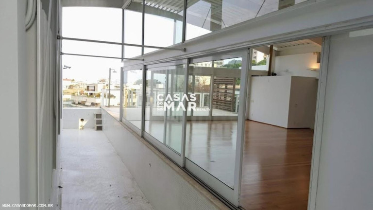 Imagem Casa com 4 Quartos à Venda, 644 m² em Leblon - Rio De Janeiro Imagem Casa com 4 Quartos à Venda, 644 m² em Leblon - Rio De Janeiro