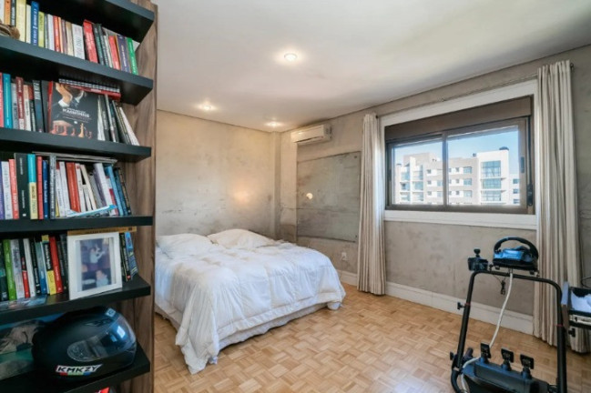 Imagem Cobertura com 4 Quartos à Venda, 460 m² em Higienópolis - Porto Alegre Imagem Cobertura com 4 Quartos à Venda, 460 m² em Higienópolis - Porto Alegre