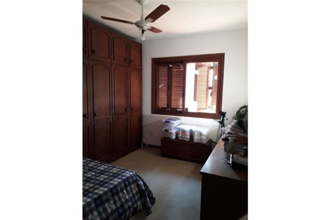 Imagem Casa com 4 Quartos à Venda,  em Teresópolis - Porto Alegre