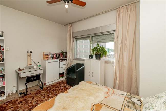 Imagem Apartamento com 3 Quartos à Venda, 82 m² em Centro Histórico - Porto Alegre Imagem Apartamento com 3 Quartos à Venda, 82 m² em Centro Histórico - Porto Alegre