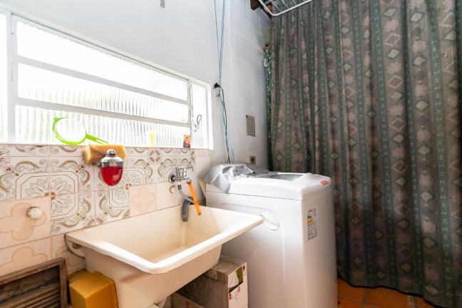 Imagem Casa com 3 Quartos à Venda, 110 m² em Xaxim - Curitiba Imagem Casa com 3 Quartos à Venda, 110 m² em Xaxim - Curitiba