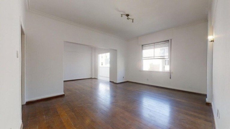Imagem Imóvel com 2 Quartos à Venda, em Copacabana - Rio De Janeiro Imagem Imóvel com 2 Quartos à Venda, em Copacabana - Rio De Janeiro