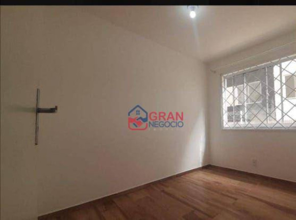 Imagem Apartamento com 2 Quartos à Venda, 54 m² em Bom Jesus - Campo Largo Imagem Apartamento com 2 Quartos à Venda, 54 m² em Bom Jesus - Campo Largo