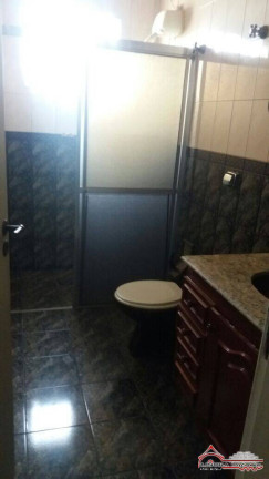 Imagem Casa com 4 Quartos à Venda, 250 m² em Centro - Jacareí Imagem Casa com 4 Quartos à Venda, 250 m² em Centro - Jacareí