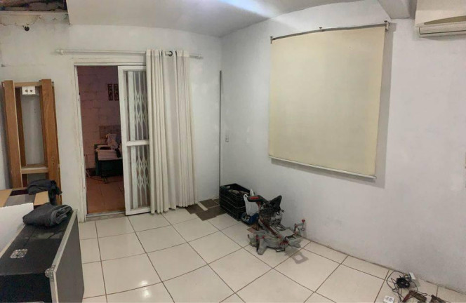 Imagem Casa com 1 Quarto à Venda, 175 m² em Jardim Algarve - Alvorada