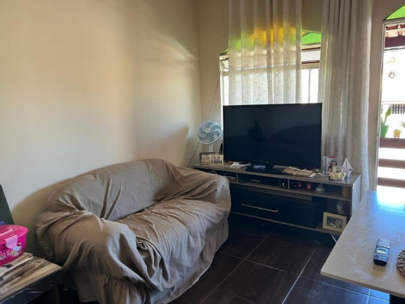 Imagem Casa com 4 Quartos à Venda, 360 m² em Vila Belém - Contagem Imagem Casa com 4 Quartos à Venda, 360 m² em Vila Belém - Contagem