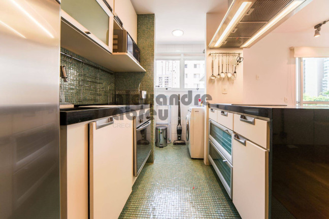 Imagem Apartamento com 1 Quarto à Venda, 74 m² em Vila Nova Conceição - São Paulo