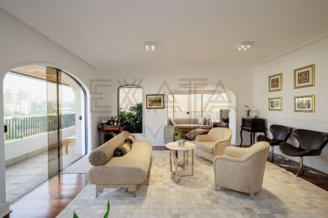 Imagem Imóvel com 4 Quartos à Venda, 267 m² em Pacaembu - São Paulo Imagem Imóvel com 4 Quartos à Venda, 267 m² em Pacaembu - São Paulo