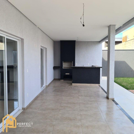 Imagem Casa com 3 Quartos à Venda, 206 m² em Via Dutra - Caçapava Imagem Casa com 3 Quartos à Venda, 206 m² em Via Dutra - Caçapava
