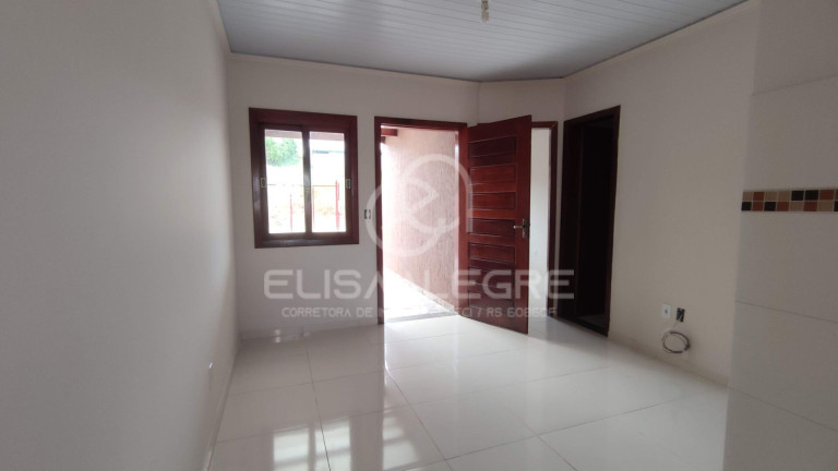 Imagem Casa com 2 Quartos à Venda, 45 m² em Lomba Da Palmeira - Sapucaia Do Sul