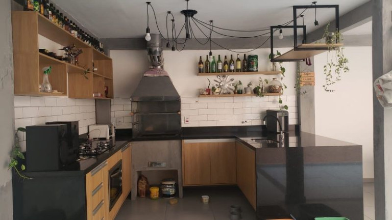 Imagem Casa com 5 Quartos à Venda, 210 m² em São José Operário - Manaus Imagem Casa com 5 Quartos à Venda, 210 m² em São José Operário - Manaus