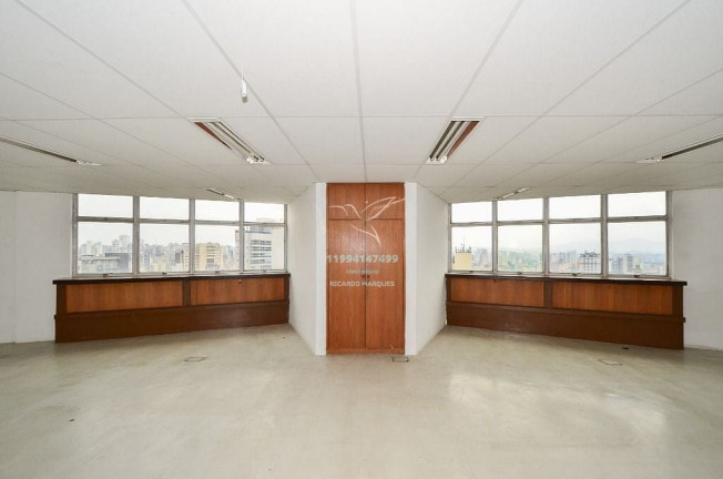 Imagem Sala Comercial à Venda, 930 m² em República - São Paulo Imagem Sala Comercial à Venda, 930 m² em República - São Paulo