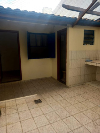 Imagem Casa com 2 Quartos à Venda, 148 m² em Centro - Taubaté Imagem Casa com 2 Quartos à Venda, 148 m² em Centro - Taubaté