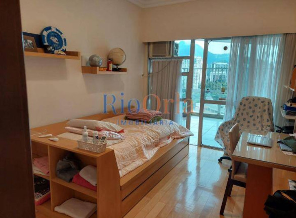 Imagem Apartamento com 4 Quartos à Venda, 300 m² em Barra Da Tijuca - Rio De Janeiro