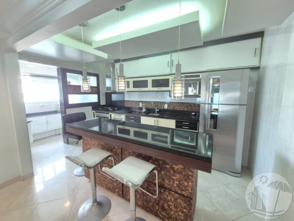 Imagem Apartamento com 2 Quartos à Venda, 79 m² em Centro - Balneário Camboriú Imagem Apartamento com 2 Quartos à Venda, 79 m² em Centro - Balneário Camboriú