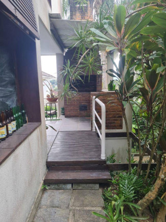 Imagem Casa com 4 Quartos à Venda, 392 m² em Itaipu - Niterói Imagem Casa com 4 Quartos à Venda, 392 m² em Itaipu - Niterói