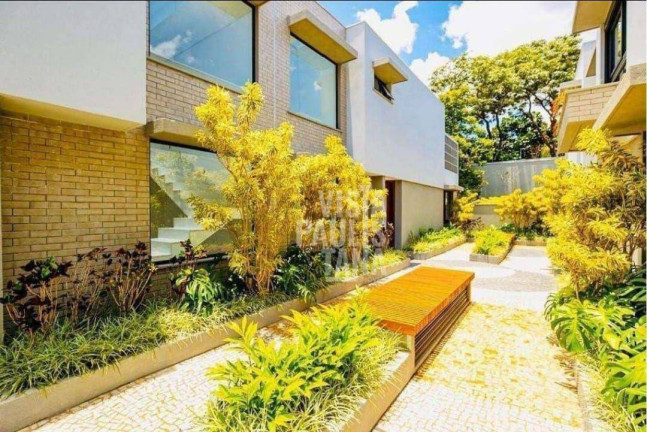 Imagem Casa com 3 Quartos à Venda, 560 m² em Indianópolis - São Paulo Imagem Casa com 3 Quartos à Venda, 560 m² em Indianópolis - São Paulo
