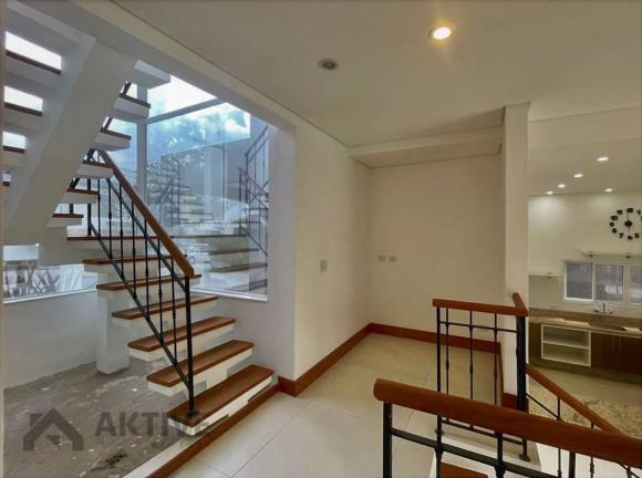 Imagem Casa de Condomínio com 3 Quartos à Venda, 271 m² em Granja Viana - Cotia Imagem Casa de Condomínio com 3 Quartos à Venda, 271 m² em Granja Viana - Cotia