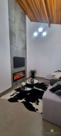 Imagem Casa de Condomínio com 3 Quartos à Venda, 453 m² em Jardim Ana Estela - Carapicuíba
