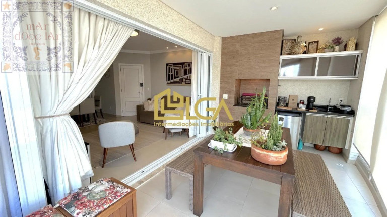 Apartamento com 3 Quartos à Venda, 117 m² em Gonzaga - Santos