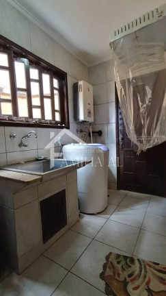 Imagem Sobrado com 4 Quartos à Venda, 300 m² em Bom Retiro - Joinville Imagem Sobrado com 4 Quartos à Venda, 300 m² em Bom Retiro - Joinville