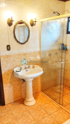 Imagem Casa com 4 Quartos à Venda, 350 m² em Taboão - Curitiba Imagem Casa com 4 Quartos à Venda, 350 m² em Taboão - Curitiba