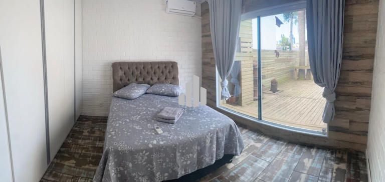 Imagem Casa com 3 Quartos à Venda, 100 m² em Centro - Torres Imagem Casa com 3 Quartos à Venda, 100 m² em Centro - Torres