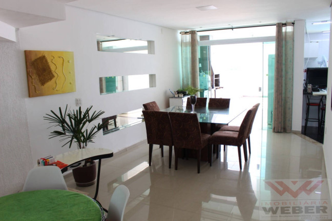 Casa de Condomínio com 3 Quartos à Venda, 200 m² em Wanel Ville - Sorocaba