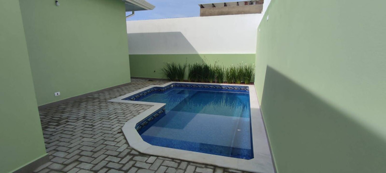 Imagem Casa com 3 Quartos à Venda, 250 m² em São José - Peruíbe Imagem Casa com 3 Quartos à Venda, 250 m² em São José - Peruíbe