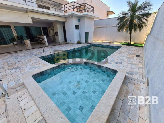Imagem Casa com 3 Quartos à Venda, 365 m² em Chácaras Odete - Bauru Imagem Casa com 3 Quartos à Venda, 365 m² em Chácaras Odete - Bauru