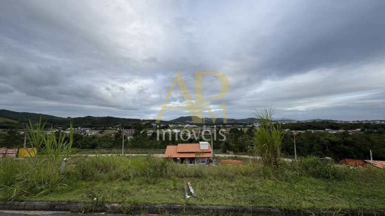 Imagem Terreno à Venda, 240 m² em Forquilhas - São José Imagem Terreno à Venda, 240 m² em Forquilhas - São José