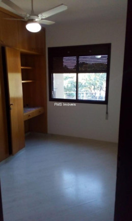 Imagem Imóvel com 3 Quartos à Venda, 238 m² em Moema - São Paulo Imagem Imóvel com 3 Quartos à Venda, 238 m² em Moema - São Paulo