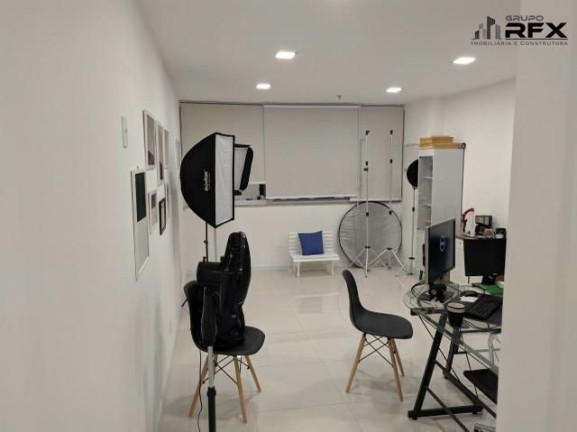 Sala Comercial à Venda, 30 m² em Icaraí - Niterói