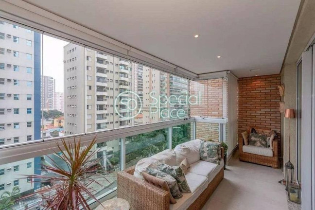 Imagem Apartamento com 3 Quartos à Venda, 300 m² em Brooklin - São Paulo Imagem Apartamento com 3 Quartos à Venda, 300 m² em Brooklin - São Paulo