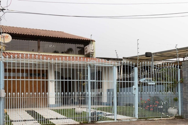 Imagem Casa com 3 Quartos à Venda, 190 m² em Rubem Berta - Porto Alegre Imagem Casa com 3 Quartos à Venda, 190 m² em Rubem Berta - Porto Alegre