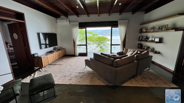 Imagem Casa com 4 Quartos à Venda, 380 m² em Itaguá - Ubatuba Imagem Casa com 4 Quartos à Venda, 380 m² em Itaguá - Ubatuba