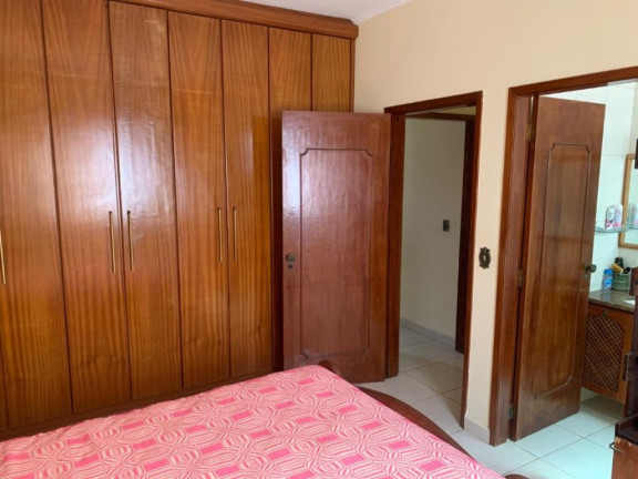 Imagem Casa com 2 Quartos à Venda, 158 m² em Solemar - Praia Grande Imagem Casa com 2 Quartos à Venda, 158 m² em Solemar - Praia Grande
