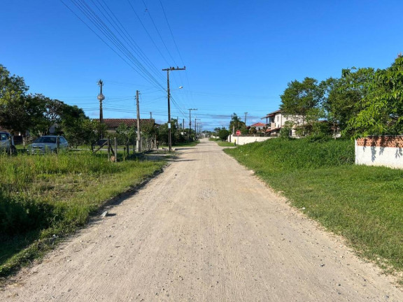 Imagem Casa com 3 Quartos à Venda, 100 m² em Centro - Balneário Barra Do Sul Imagem Casa com 3 Quartos à Venda, 100 m² em Centro - Balneário Barra Do Sul