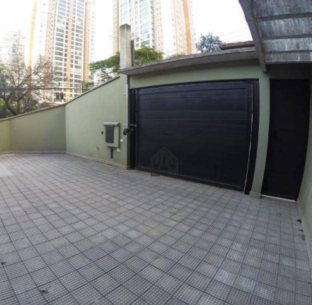 Casa com 10 Quartos à Venda, 350 m² em Campo Belo - São Paulo