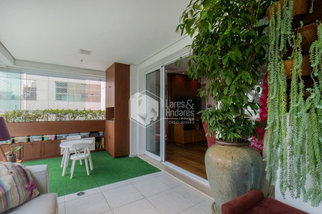 Imagem Apartamento com 4 Quartos à Venda, 201 m² em Itaim Bibi - São Paulo Imagem Apartamento com 4 Quartos à Venda, 201 m² em Itaim Bibi - São Paulo